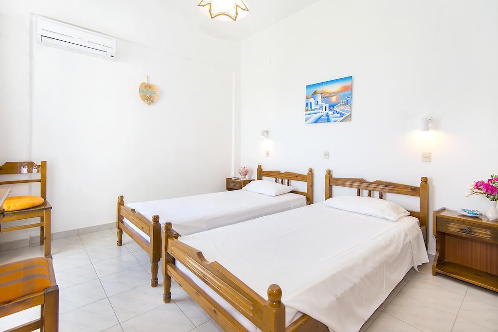 Evi Apartments And Studios Theológos Cameră foto