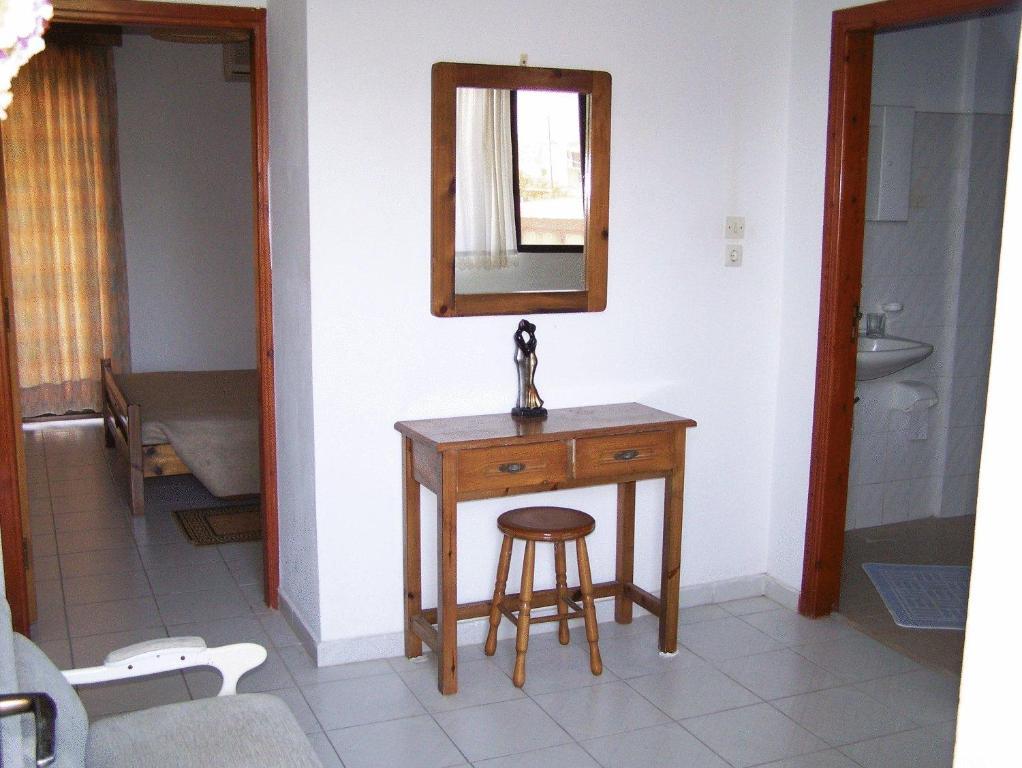 Evi Apartments And Studios Theológos Cameră foto
